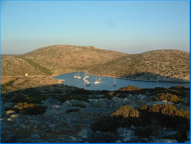 2003 08 13 001b 030812 Levitha bay.JPG