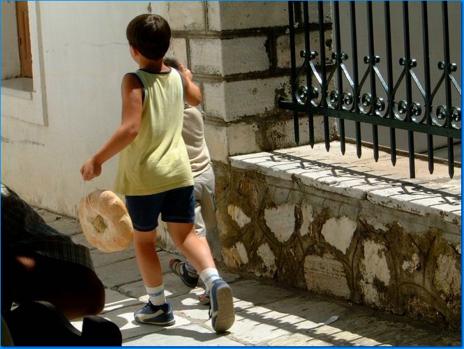 2003 08 19 030819 Bringing home the bread on Naxos.JPG