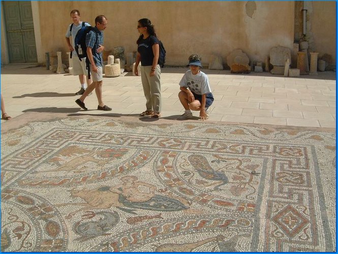 2003 08 19 030820 Mosaic floor on Naxos.JPG