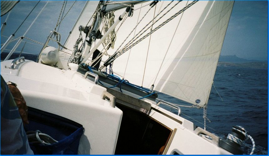 0051235-R6-023-10.JPG